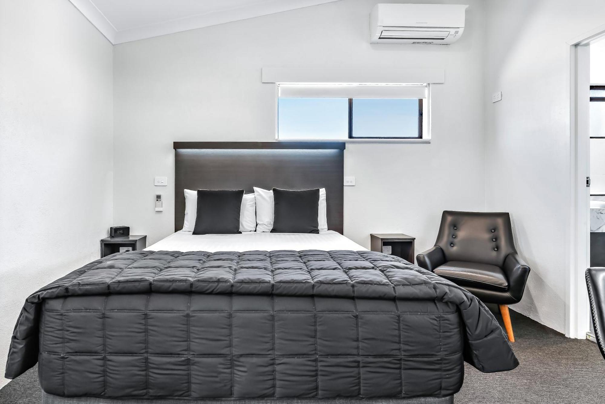Apple & Grape Motel Stanthorpe Eksteriør billede